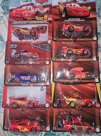 10 voitures cars Mattel neuves Disney Pixars 10 voitures mcqueen différentes