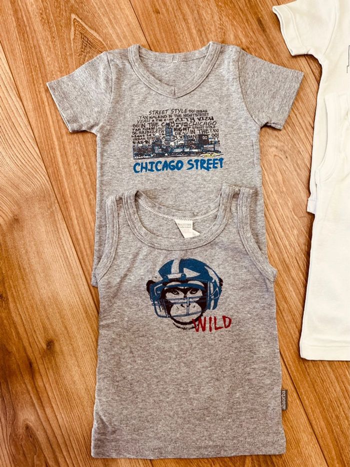 Taille 2 ans lot de 4 maillots de corps été garçon Absorba blanc gris 💙 - photo numéro 2