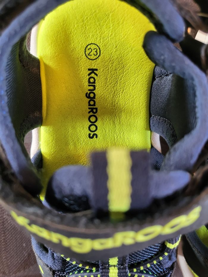 Sandales 23 Kangaroos bleues et jaunes - photo numéro 4
