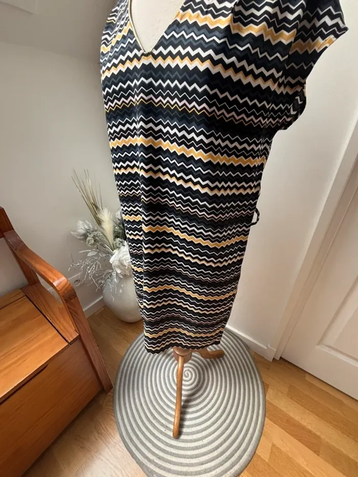 Sublime robe Edji T38 - photo numéro 6
