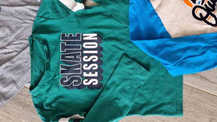 Lot de 5 tee shirt manches longues, taille 5 ans - photo numéro 3