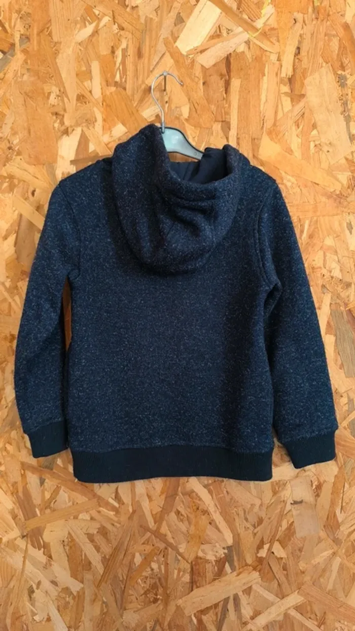 Pull Capuche - photo numéro 3