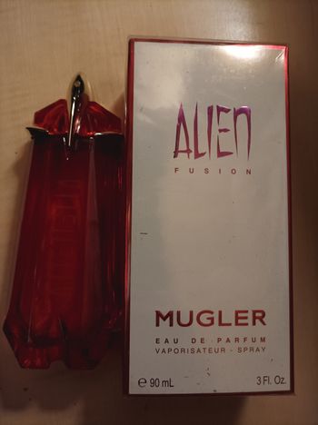 Parfum femme alien fusion