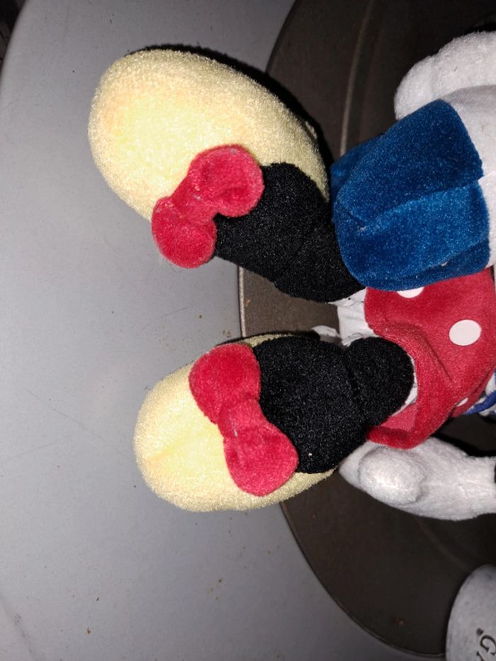 Peluche Minnie avec drapeau Français - photo numéro 5