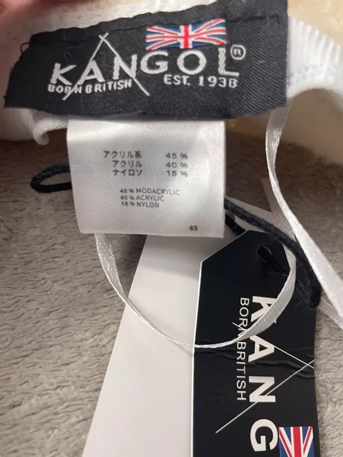 Béret kangol blanc cassé en angora - photo numéro 2