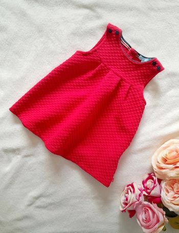 Robe hiver rouge  sans manches 12 mois  Obaïbi