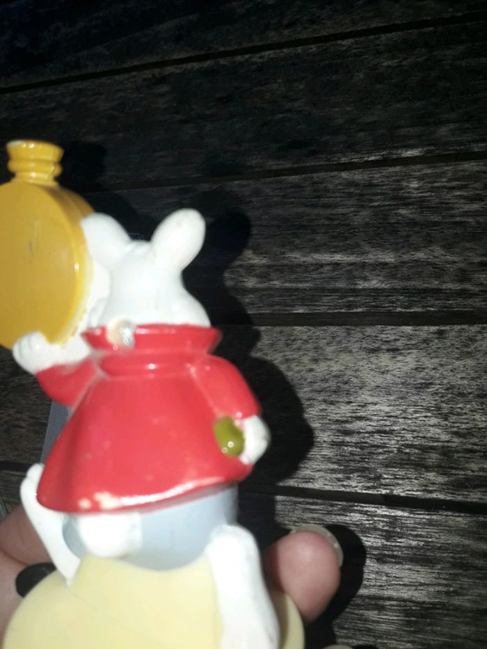 lapin alice disney figurine ancienne - photo numéro 2