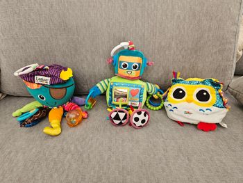 Lot de peluches Lamaze
