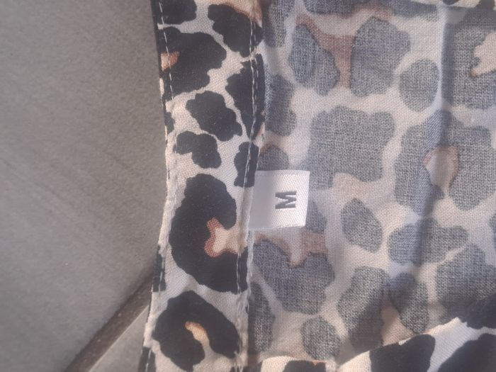 Haut Neuf sans étiquette Panthère Taille M - photo numéro 6