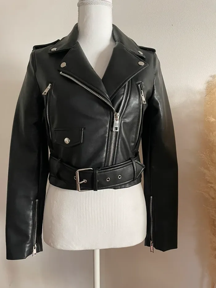 Veste Perfecto ZARA en similicuir ceinturée taille XS - photo numéro 4
