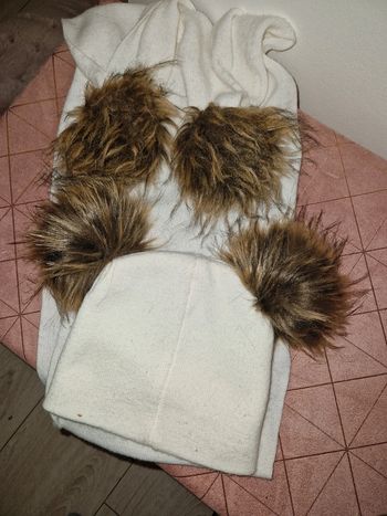 Ensemble écharpe et bonnet