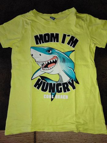 Tee shirt requin