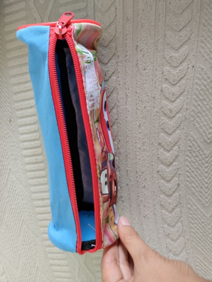 Trousse Cars Disney Pixar - photo numéro 4