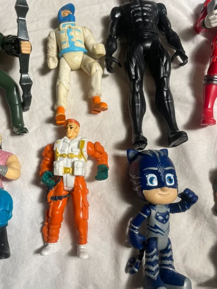 Lot 10 figurines - photo numéro 3