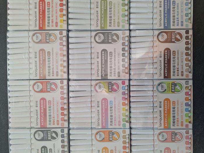 Lot de 14 boîtes de feutres acryliques – 126 feutres, multicolores - photo numéro 3