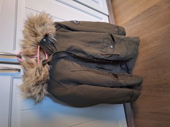 Parka à capuche femme Taille L soldé(intérieur fourré)