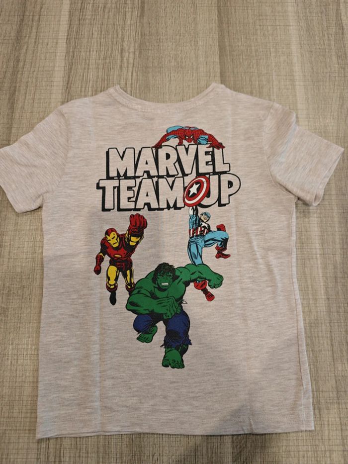 Tee-shirt Vertbaudet Marvel 8 ans - photo numéro 4