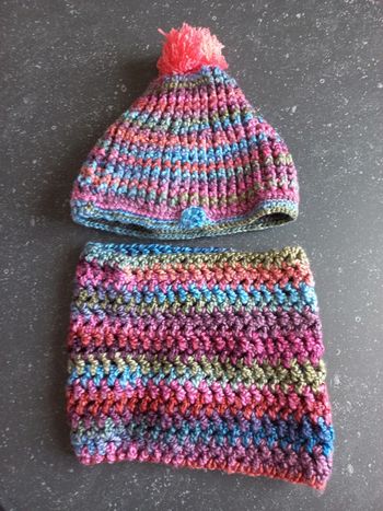 Bonnet et tour de coup