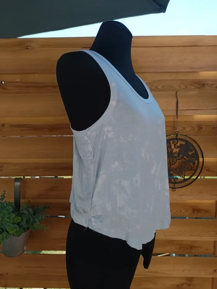 Débardeur neuf taille S - photo numéro 3