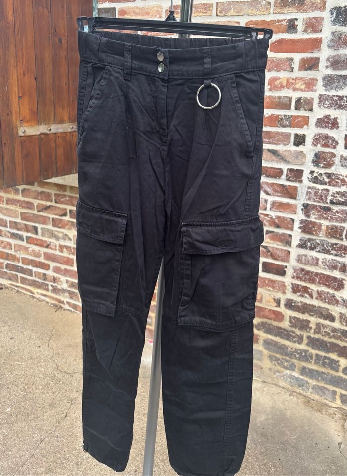 👖 Pantalon cargo noir – Bershka (Taille 32) - photo numéro 2