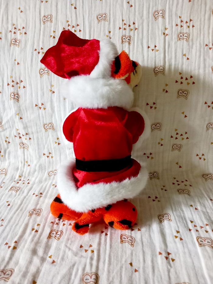 Peluche Tigrou Noël - photo numéro 2