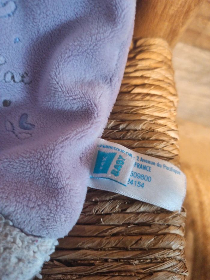 Doudou lapin mauve Tex baby satisfaisant - photo numéro 4