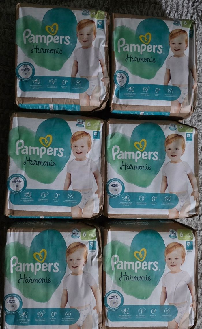Couches Pampers Harmonie taille 6x6