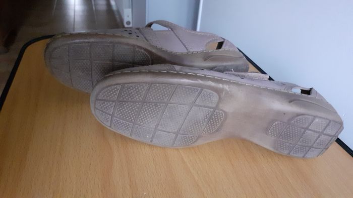 Chaussures femme pointure 41 - photo numéro 4