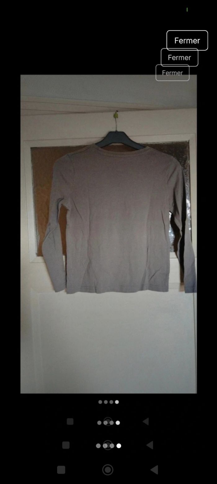 Sweatshirt garçon taille 8 ans en très bon état marque Kiabi - photo numéro 4