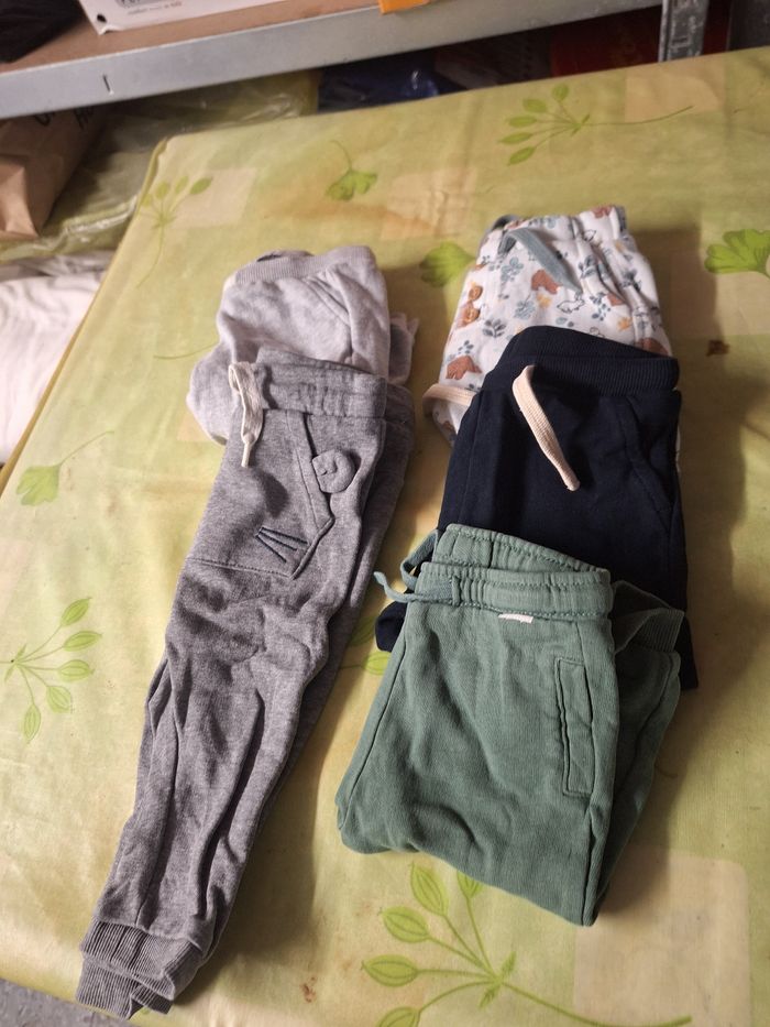 Lot vêtements garçon 12 mois - photo numéro 5