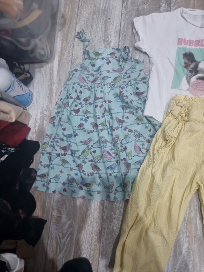 Lot 5 vêtements fille 3ans - photo numéro 2