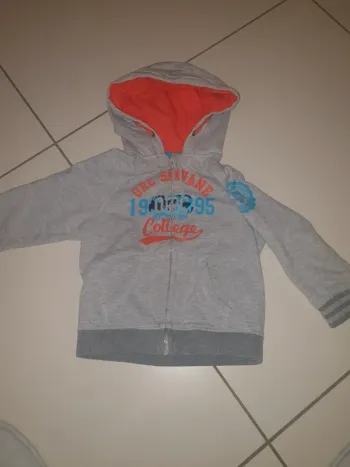 Gilet zippé 3ans