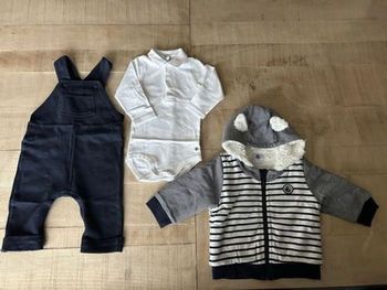 Ensemble salopette sweat à capuche 