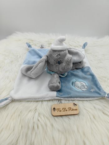 Doudou plat carré Dumbo Blanc argenté bleu