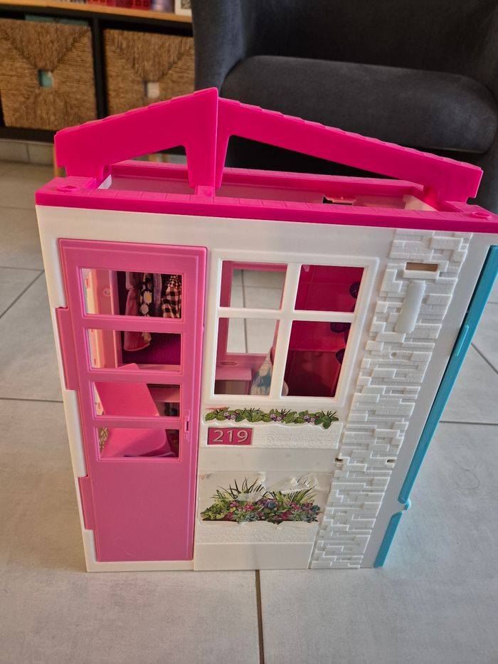 Maison de Barbie pliante - photo numéro 4