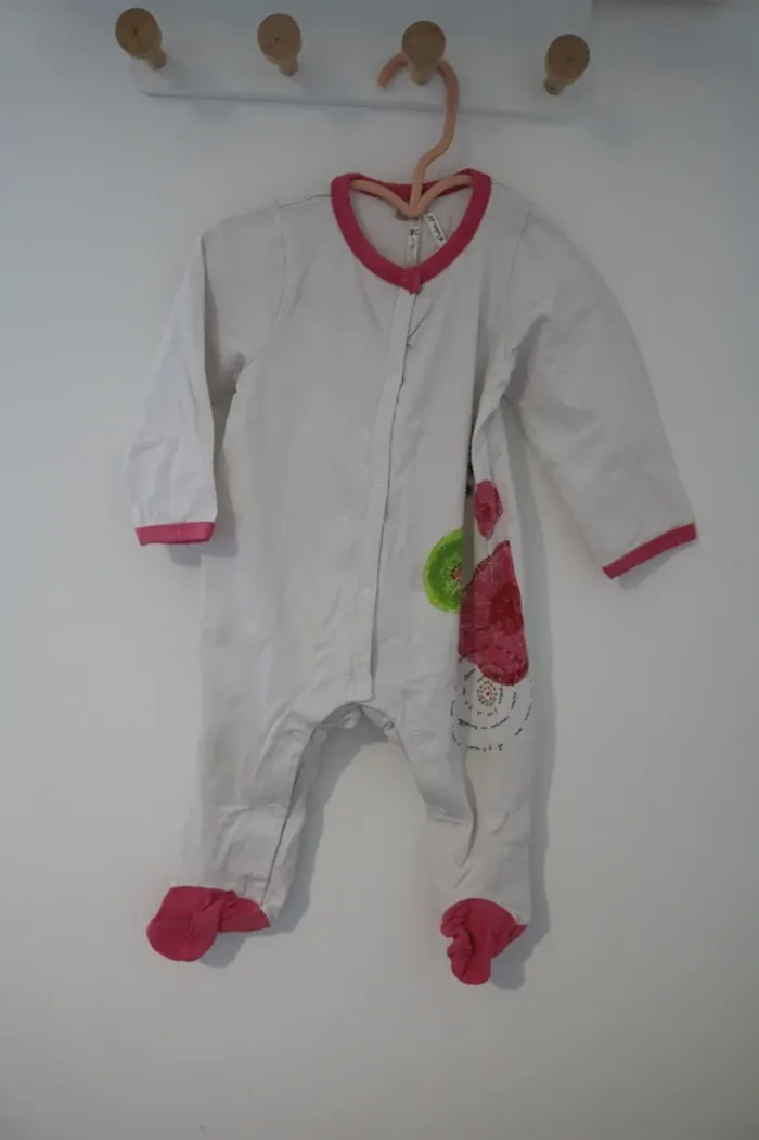 Lot pyjamas automne fille 6 mois - photo numéro 4