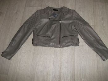 Blouson MASSIMO DUTTI cuir gris matelassé par endroits 38/40 TBE