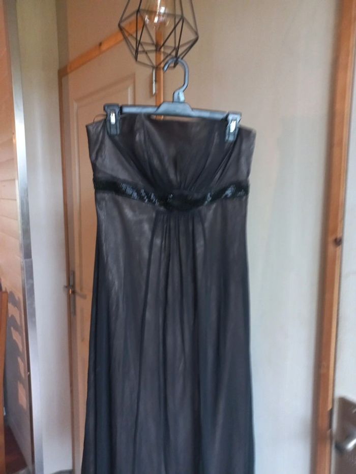 Robe de cérémonie - photo numéro 2