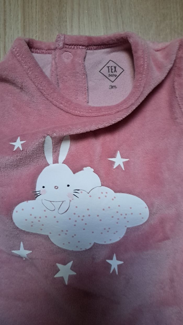 Pyjama 3 mois - photo numéro 2