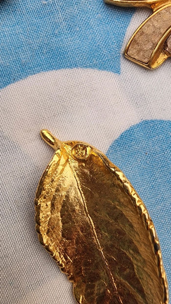 Jolie broche dorée vintage annees 80s - photo numéro 2