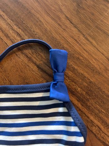 👙 Maillot de bain Jacadi 6 mois – rayures bleu & blanc – très bon état