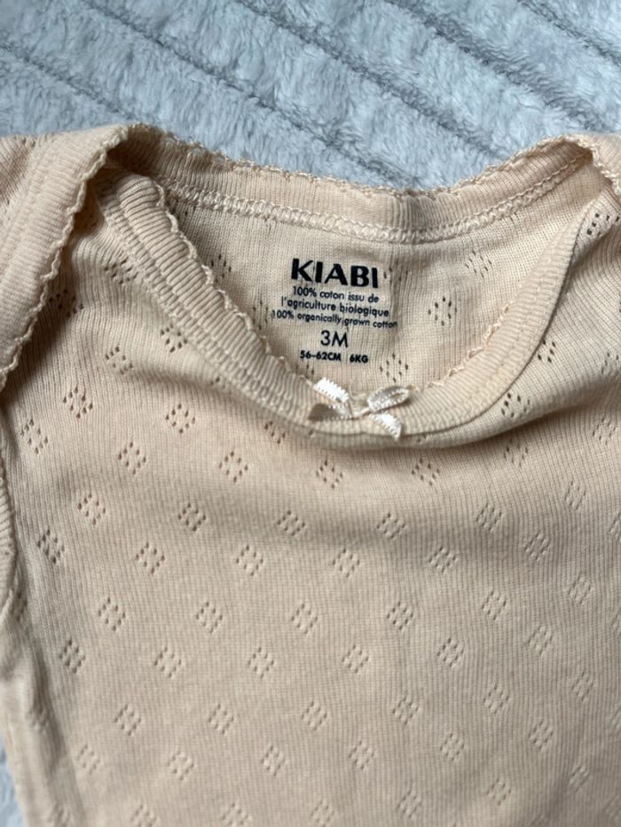 Lot de 2 bodys manches courtes Kiabi 3 mois - photo numéro 5