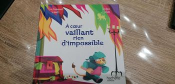 Livre Mac Do Happy Meal A coeur vaillant rien d'impossible