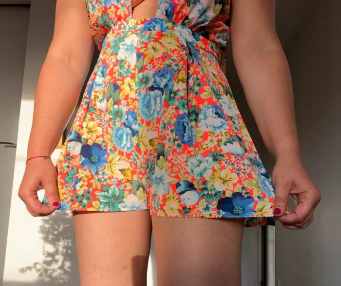 Combishort fleurs sexy - photo numéro 3