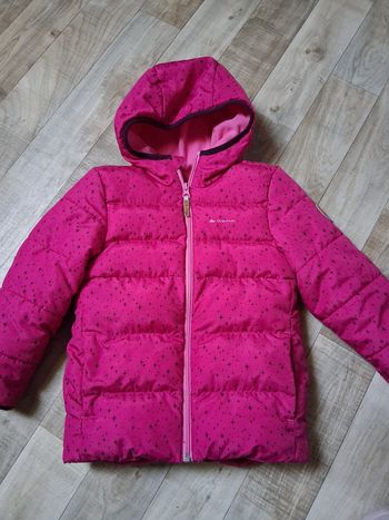 Doudoune fille rose motifs étoiles 5 ans