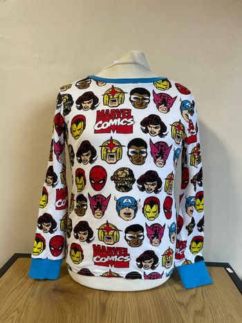 T shirt ML garçon taille 122/128