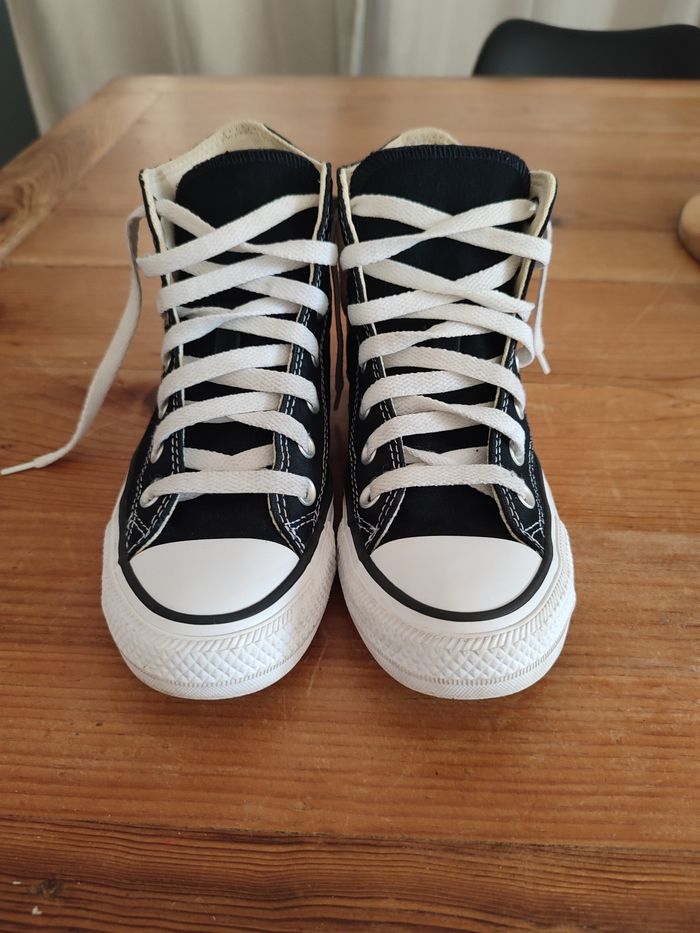 Converse noire - photo numéro 5