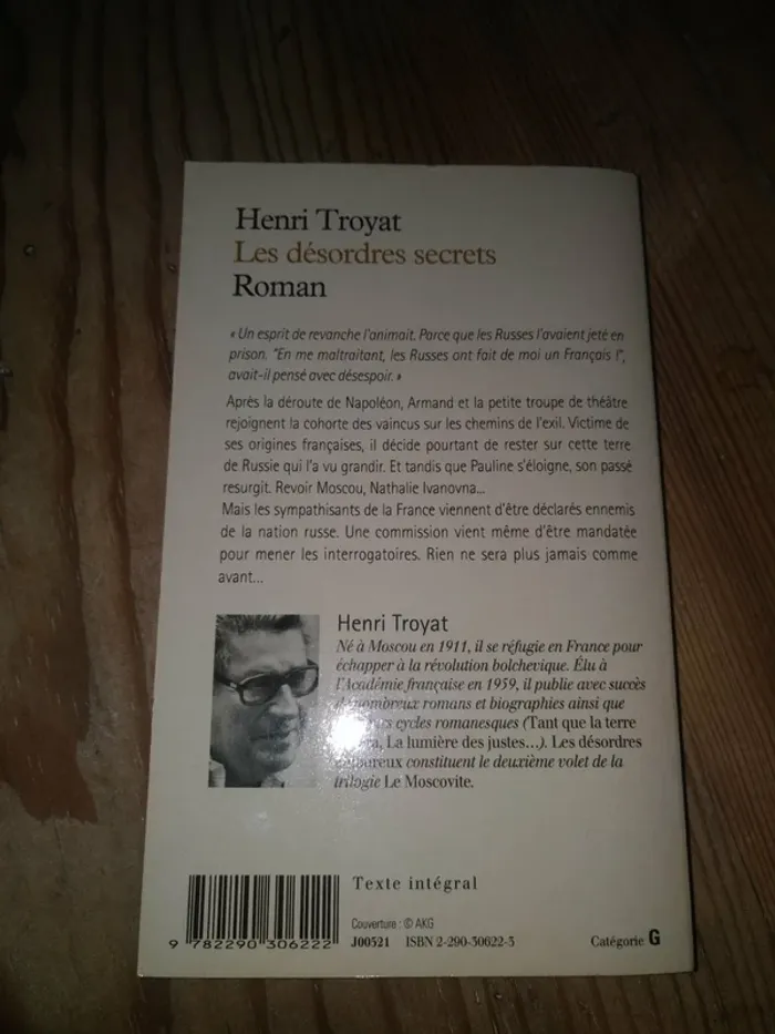 Livre Adulte Les désordres secrets - photo numéro 2