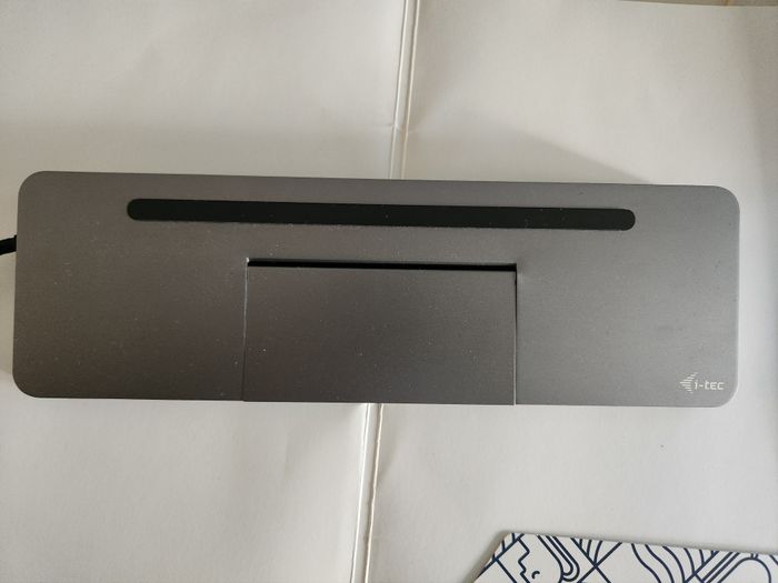 Station d’accueil usb-c 4K Display Dock – 85W – HDMI / Vga / Ethernet / Usb 3.0 – Excellent état - photo numéro 2