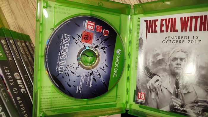 Dishonored la mort de l'outsider Xbox one - photo numéro 2